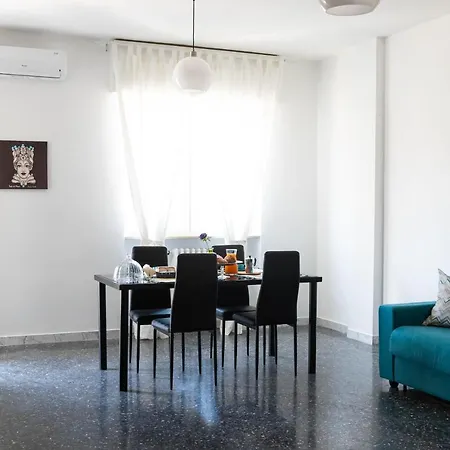 16 Apartment