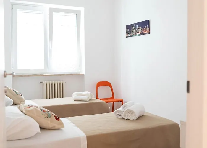 16 アパート モノーポリ